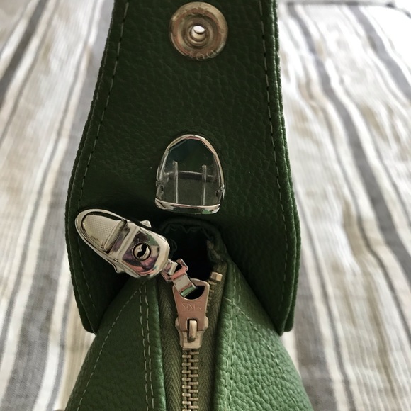 Vintage Royal Traveller Tote - Picture 3 of 6